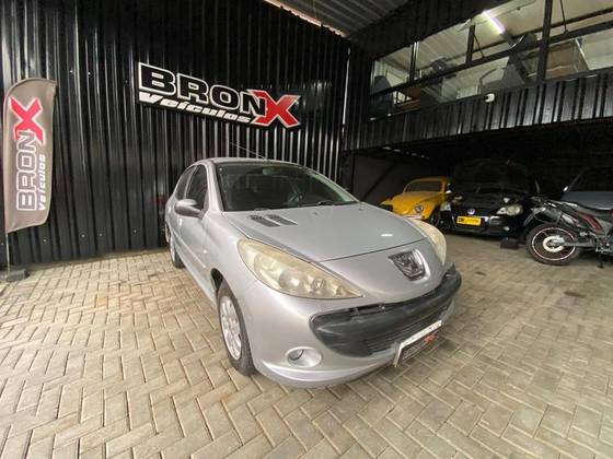 PEUGEOT 207 1.4 XR 8V FLEX 4P MANUAL PEUGEOT 207 1.4 XR 8V FLEX 4P MANUAL